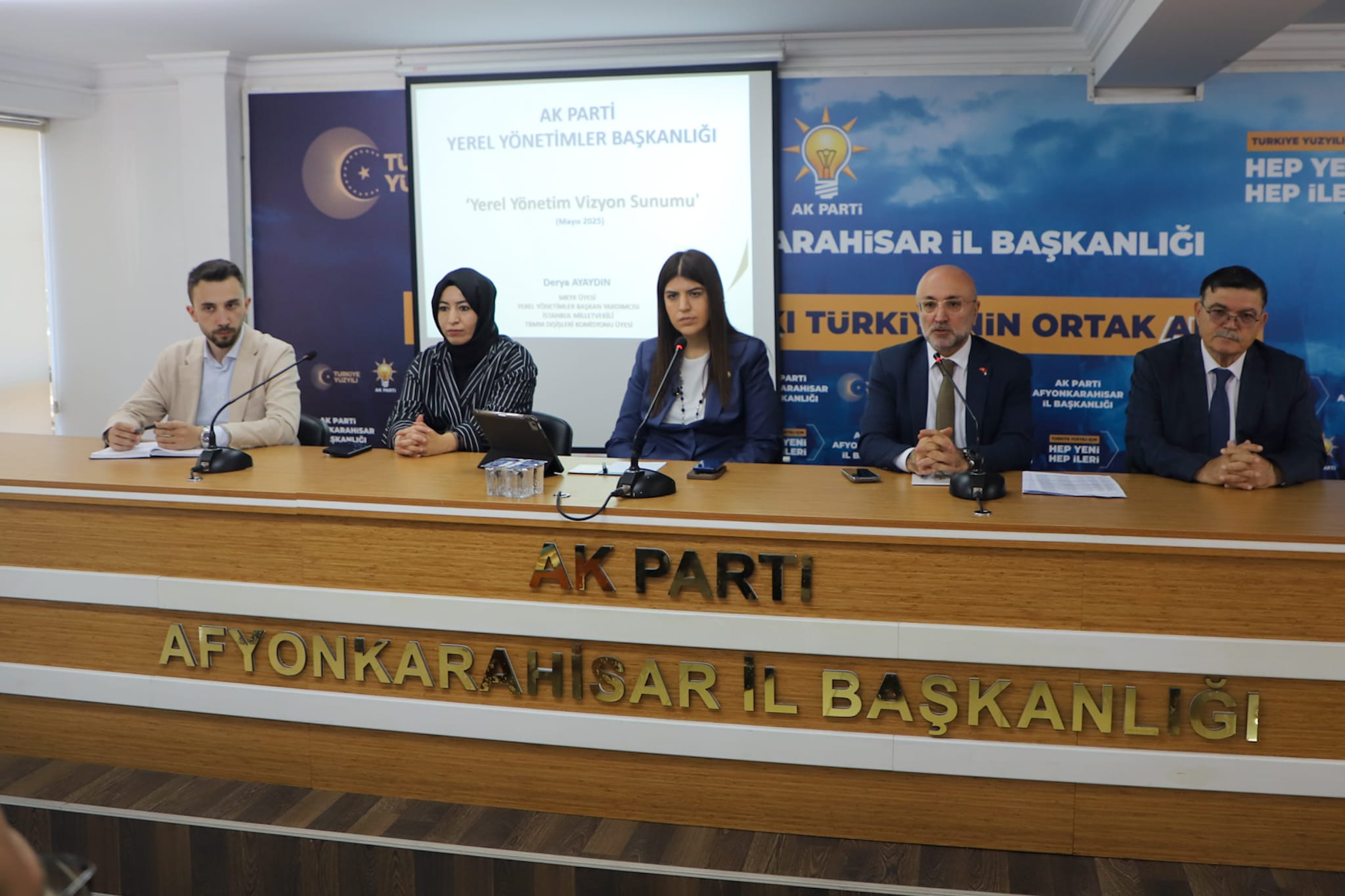 AYAYDIN, BELEDİYE BAŞKANLARIYLA BULUŞTU